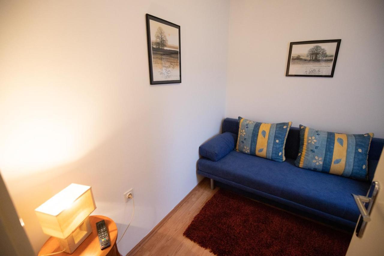 Apartman Excellent - Kuca Za Odmor U Zupanji -Natkriveno Parkirno Mjesto Zupanja Extérieur photo