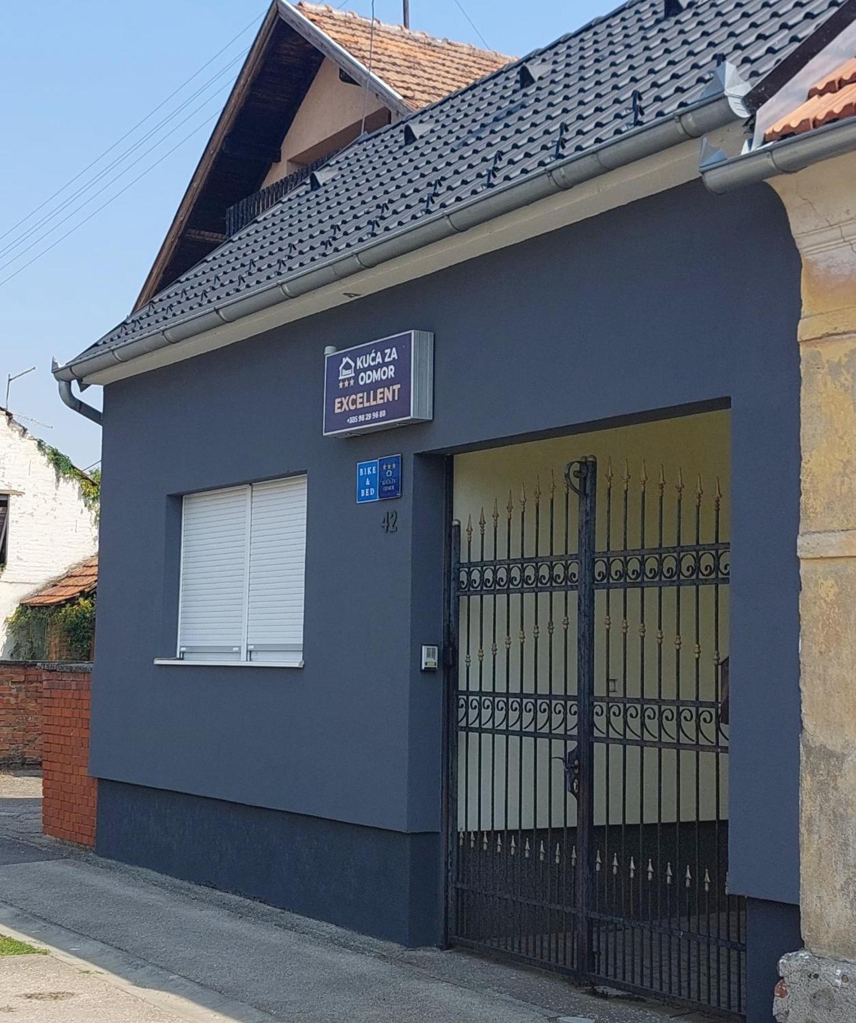 Apartman Excellent - Kuca Za Odmor U Zupanji -Natkriveno Parkirno Mjesto Zupanja Extérieur photo